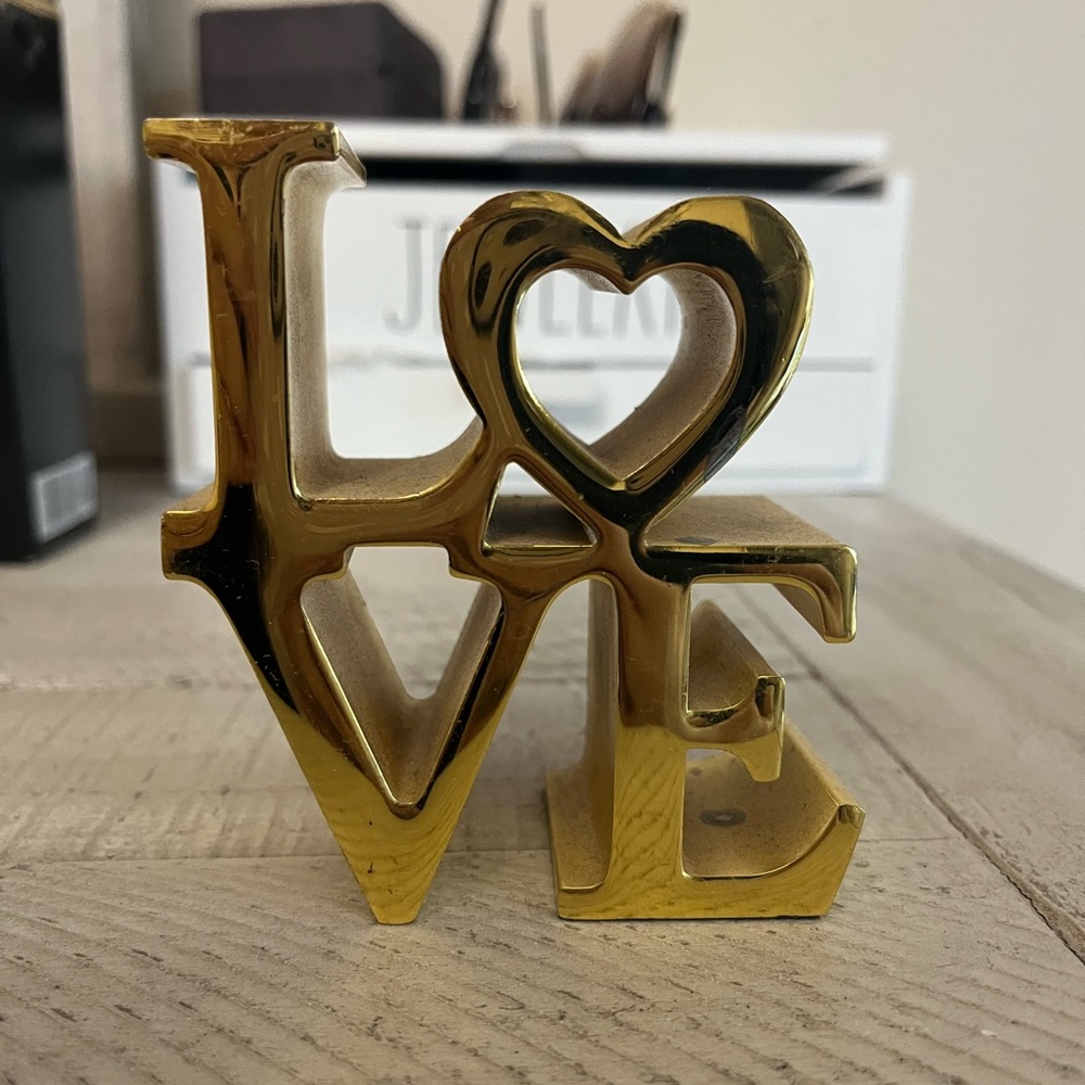 LOVE DECORATIVE ACCENT/ PAPERWEIGHT